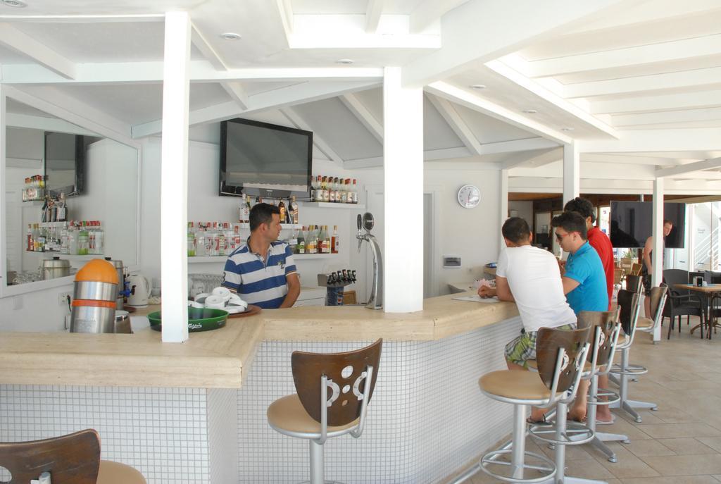 Costa Queen Suites Gümbet Exteriér fotografie