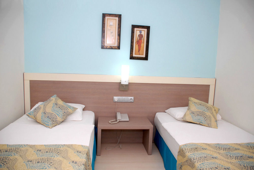 Costa Queen Suites Gümbet Exteriér fotografie