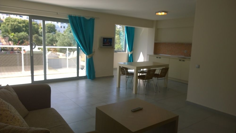 Costa Queen Suites Gümbet Exteriér fotografie