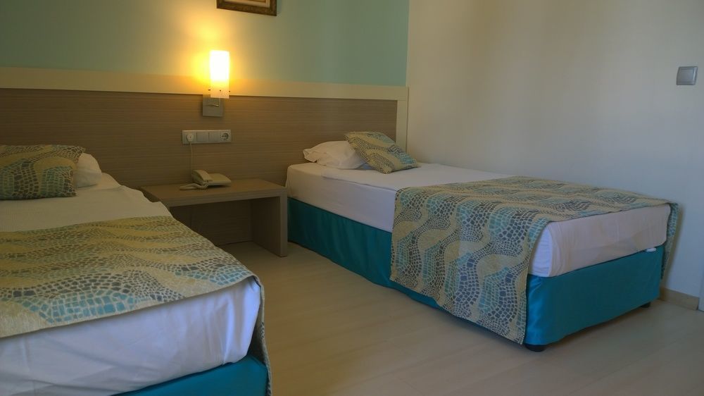 Costa Queen Suites Gümbet Exteriér fotografie