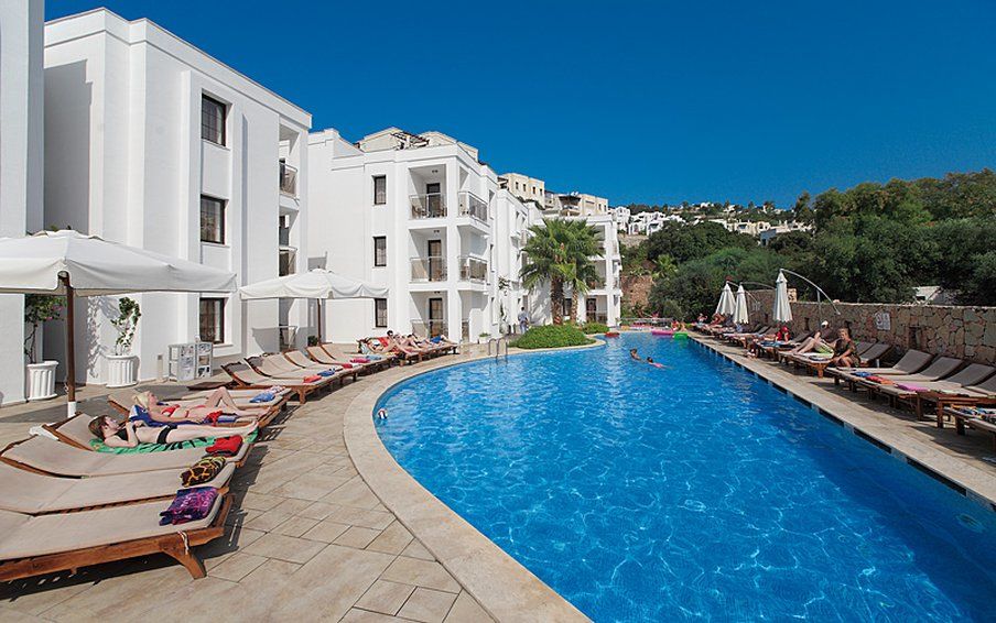 Costa Queen Suites Gümbet Exteriér fotografie