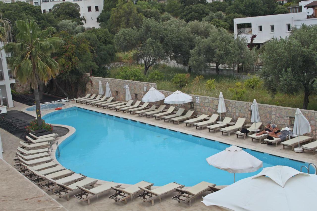 Costa Queen Suites Gümbet Exteriér fotografie