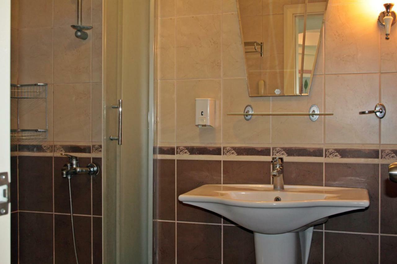 Costa Queen Suites Gümbet Exteriér fotografie